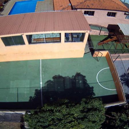 Chacara Bella Vida Com Piscina Churrasqueira Salao De Festas Fogao A Lenha Quadra Aracariguama Exterior foto
