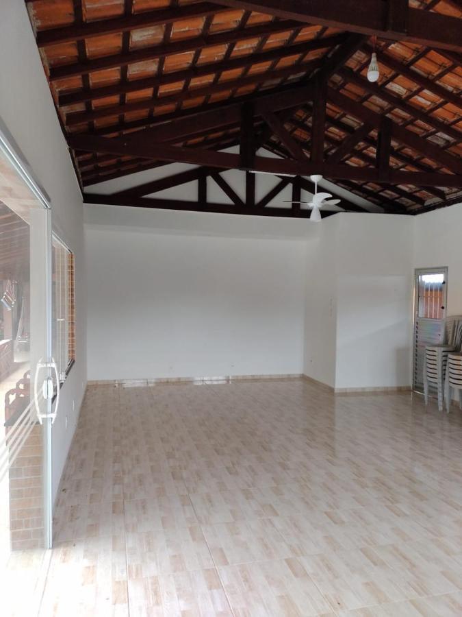 Chacara Bella Vida Com Piscina Churrasqueira Salao De Festas Fogao A Lenha Quadra Aracariguama Exterior foto