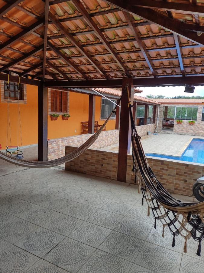 Chacara Bella Vida Com Piscina Churrasqueira Salao De Festas Fogao A Lenha Quadra Aracariguama Exterior foto